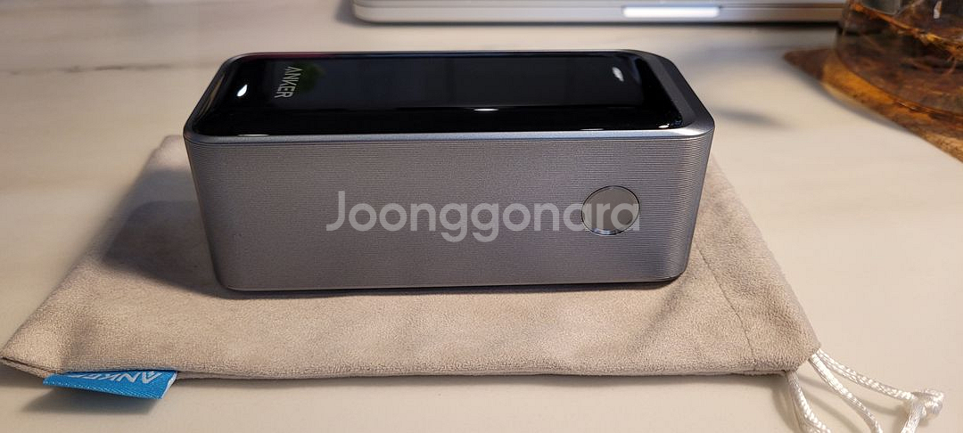 Anker A1336 파워뱅크 판매합니다.--1