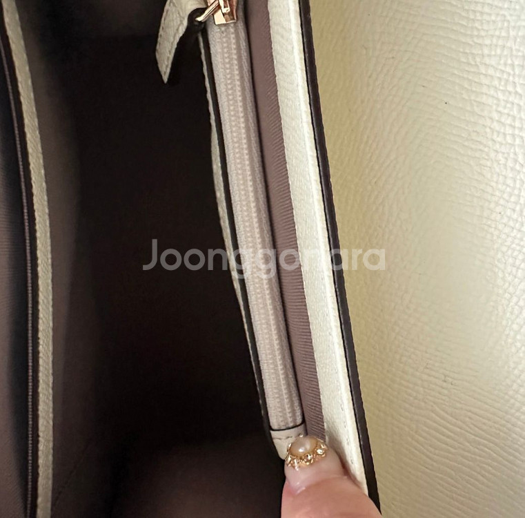 (가격내림/마지막)루이까또즈 사첼백 새거 팔아요(정품)--4