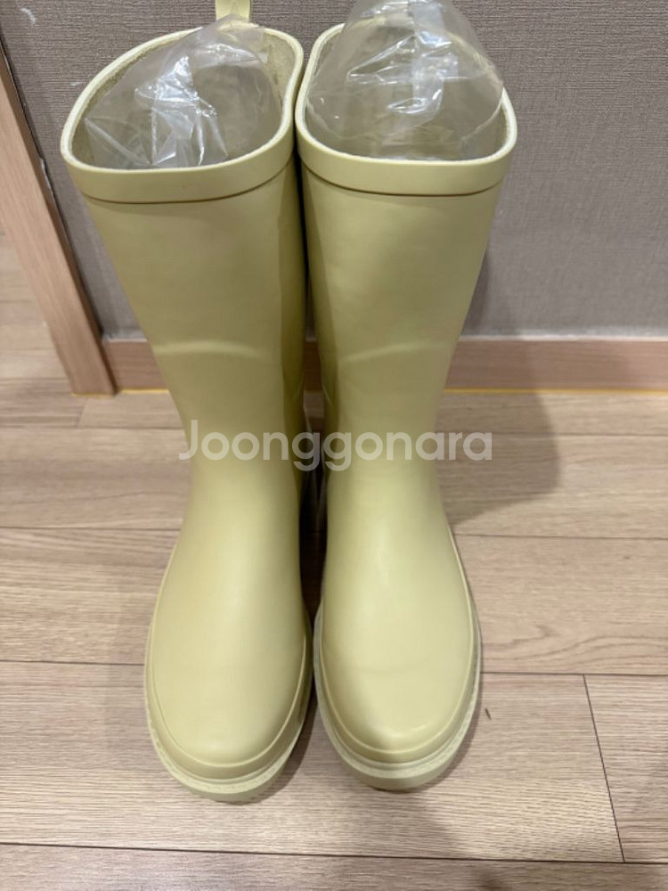 베뉴먼트 레인부츠 새상품 팝니다--2