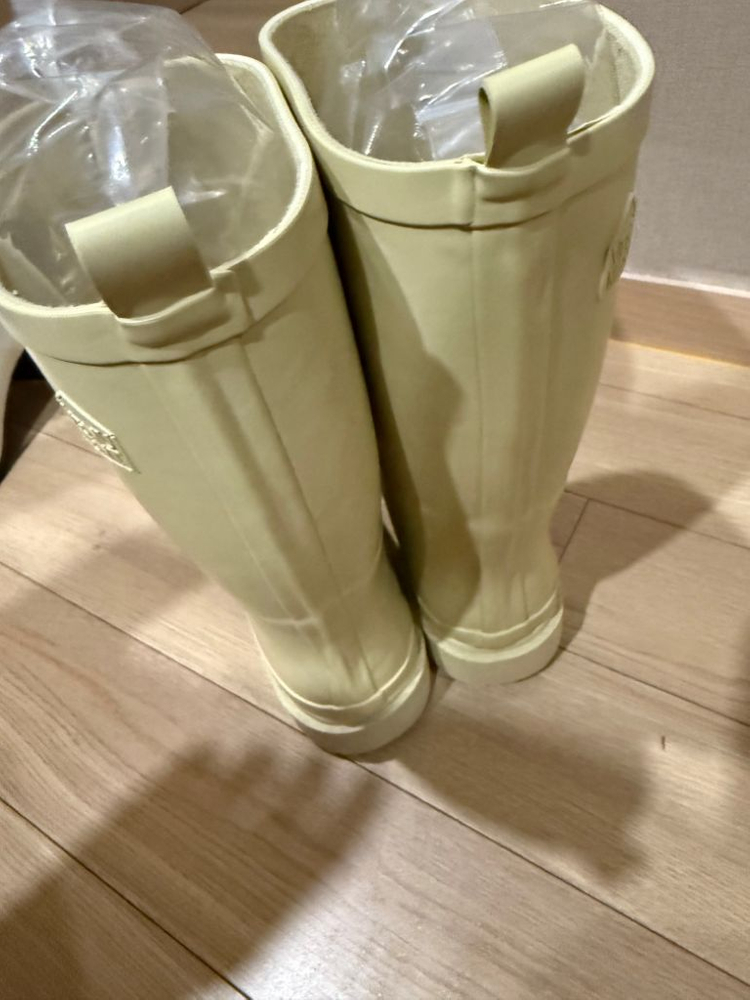 베뉴먼트 레인부츠 새상품 팝니다 이미지