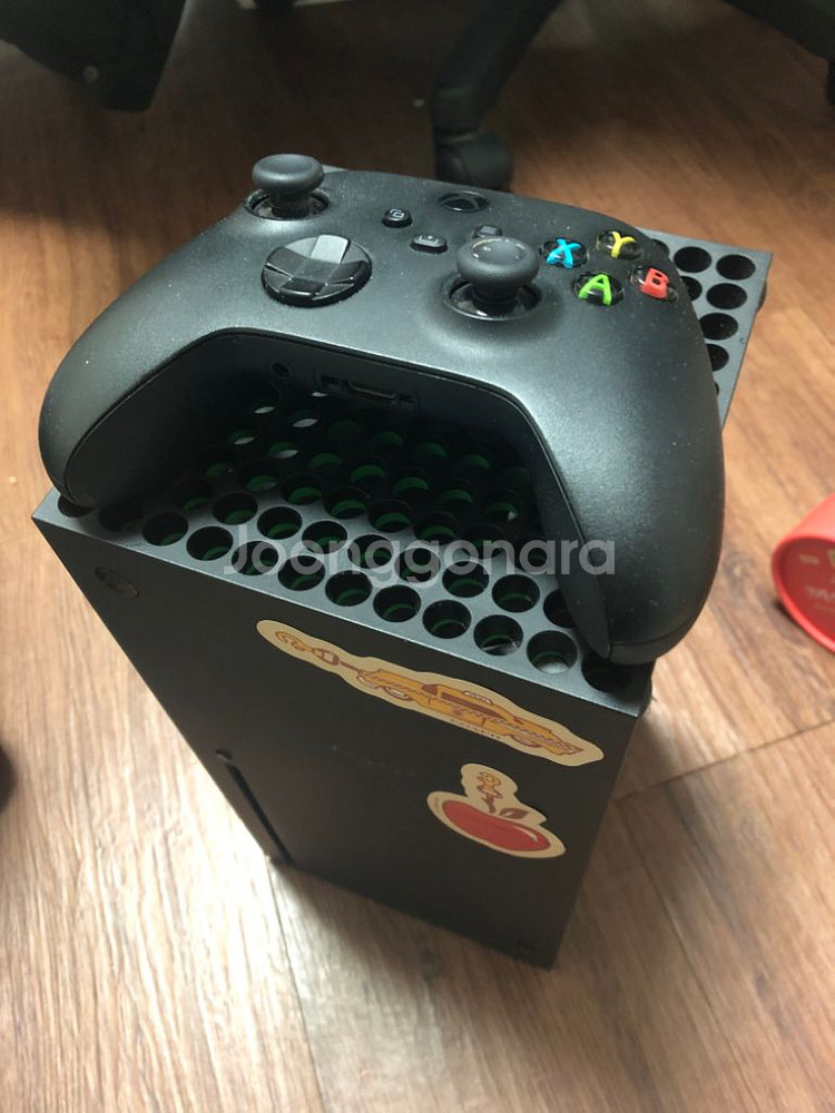 xbox series x 1TB 팝니디--1