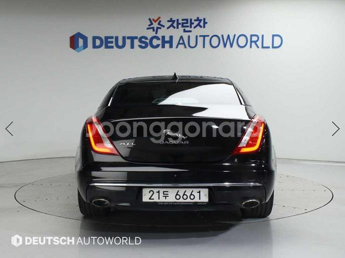 @17년식 XJ(8세대) 3.0 SC LWB AWD--3