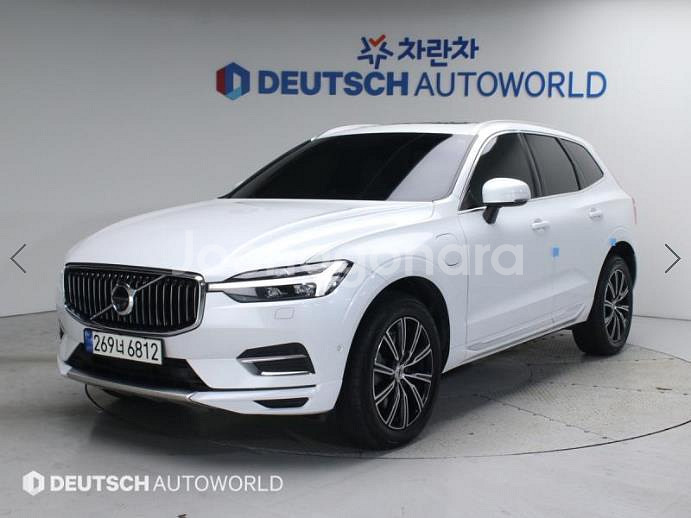 @21년식 XC60(2세대) T8 AWD 인스크립션--1