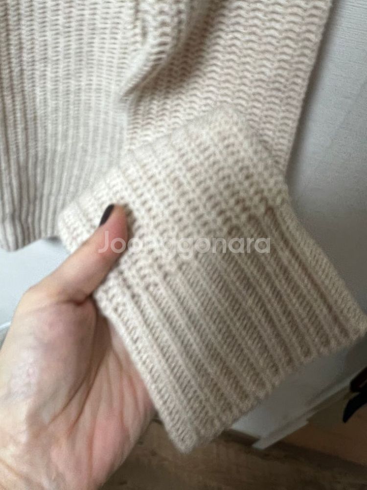 니트스웨터 크롭니트 거의새거--2