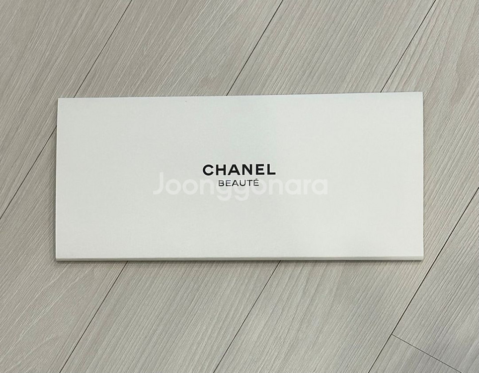 샤넬 뷰티 오너먼트 5종 (CHANEL)--1