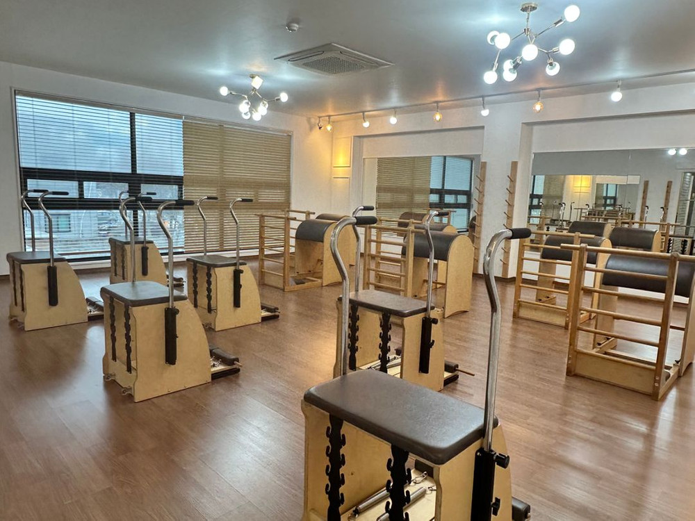 필라테스 기구 급매 합니다.--1