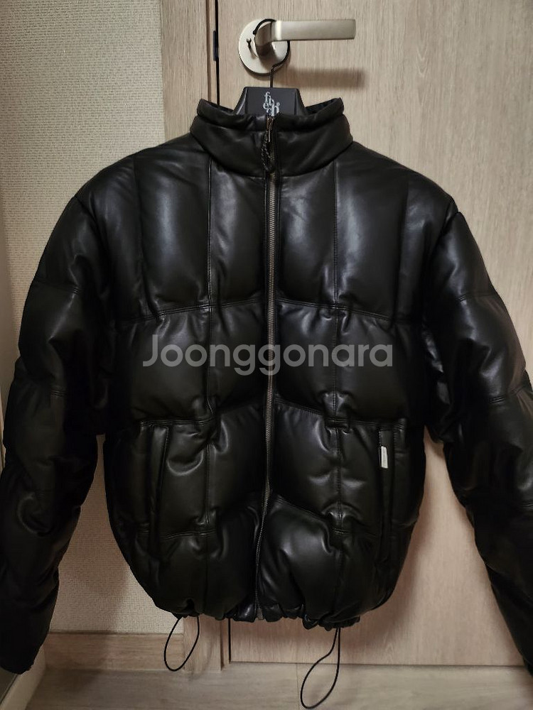 페치 레더 폴리쉬 구스 챌린저 자켓 블랙 패딩--2
