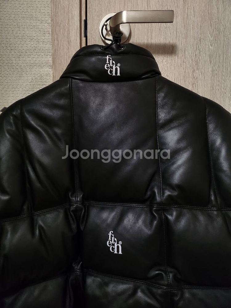 페치 레더 폴리쉬 구스 챌린저 자켓 블랙 패딩--5