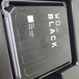 WD_BLACK 1TB D50 Game Dock