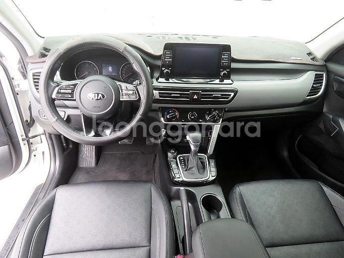 @20년식 셀토스 1.6 가솔린 2WD 트렌디 전국최--7