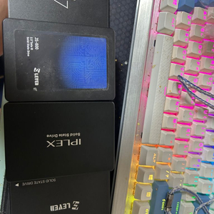 SSD 120,128GB 이상없음 저렴하게 팝니다