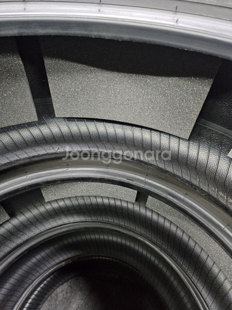 245 40 19 중고 피렐리 P7 세트--6
