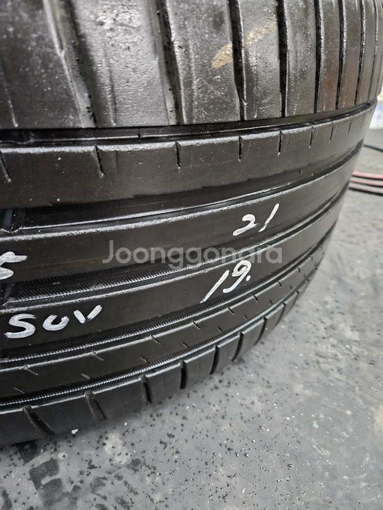 285 45 21 중고 미쉐린 파일럿스포츠4suv--1