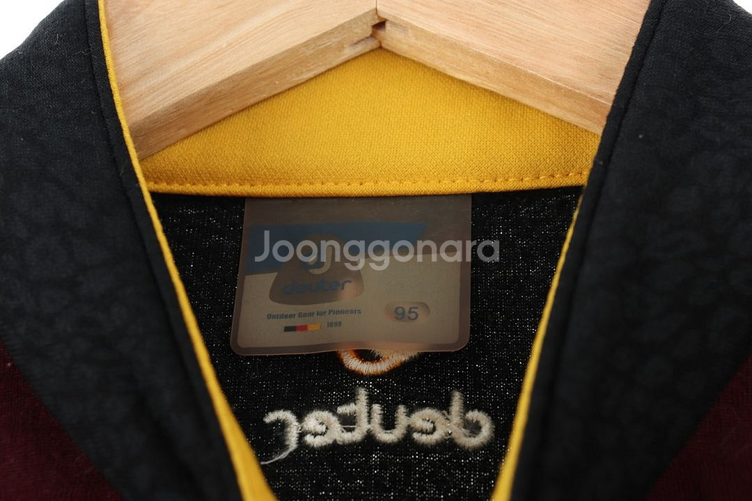 (M) 브랜드빈티지 카라 긴팔티셔츠 도이터 컬러믹스--4