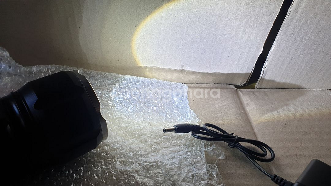 알미늄재질의 플래쉬라이트--5