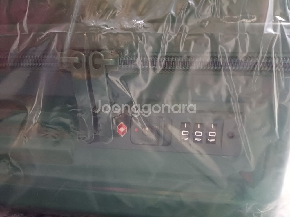 벤소닉 스퀘어 18인치 앤 14인치 여행용 캐리어--4