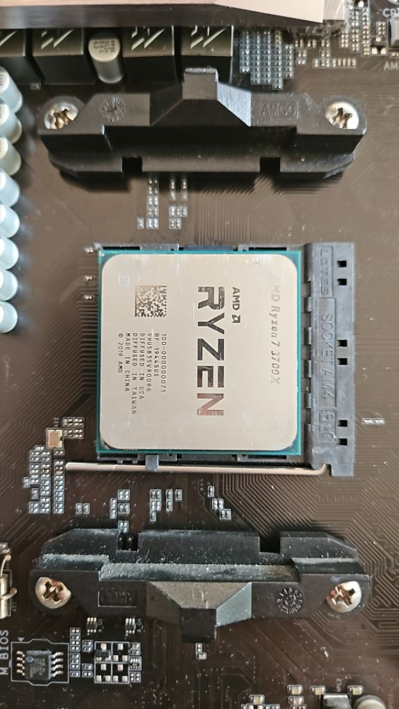 라이젠 3700x + B450보드 +지스킬 RAM16g--1