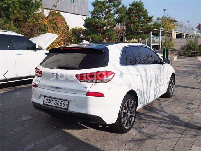 @17년식 i30 PD 1.4 터보 모던 전국최저가격--2