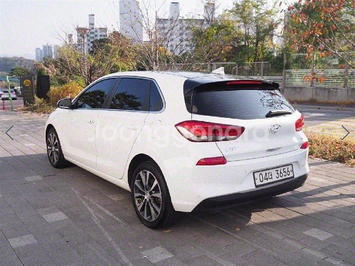@17년식 i30 PD 1.4 터보 모던 전국최저가격--3