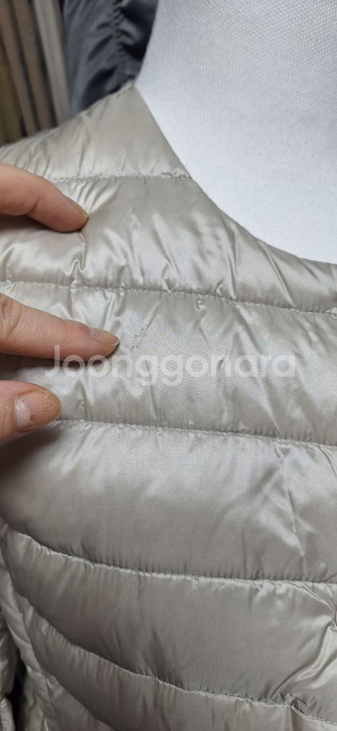여자경량패딩90사이즈--2