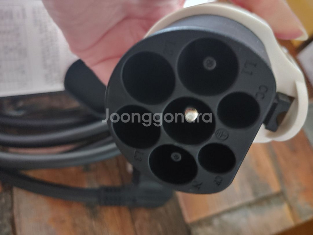 전기차 충전케이블 팝니다--1