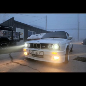 BMW E30 325 출고수동 72,000Km 주행