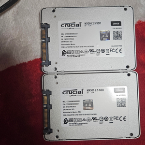 mx500 2tb ssd 2개판매합니다