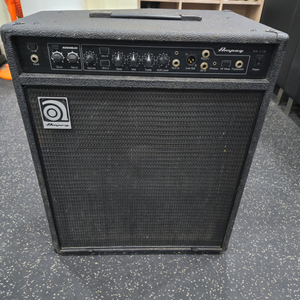 ampeg(암펙) BA-115 베이스앰프. 팝니다