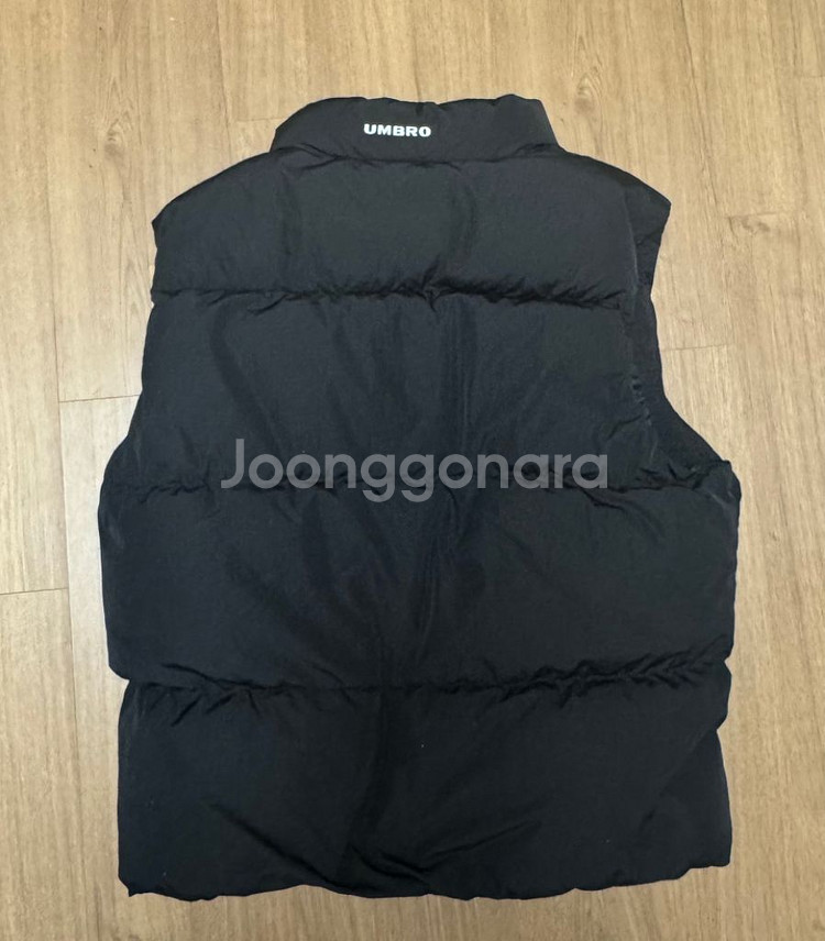 엄브로 패딩조끼--1