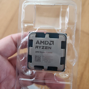 AMD 8600G CPU 팝니다.