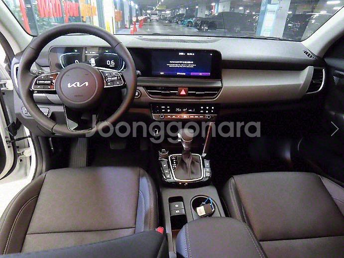 @24년식 더 뉴셀토스 2.0 가솔린 2WD 트렌디--9