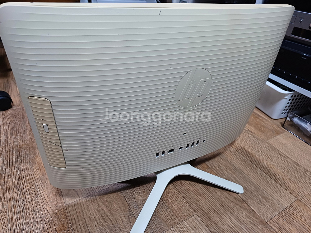 HP TPC-Q028-20 올인원 PC SSD 8GB--2
