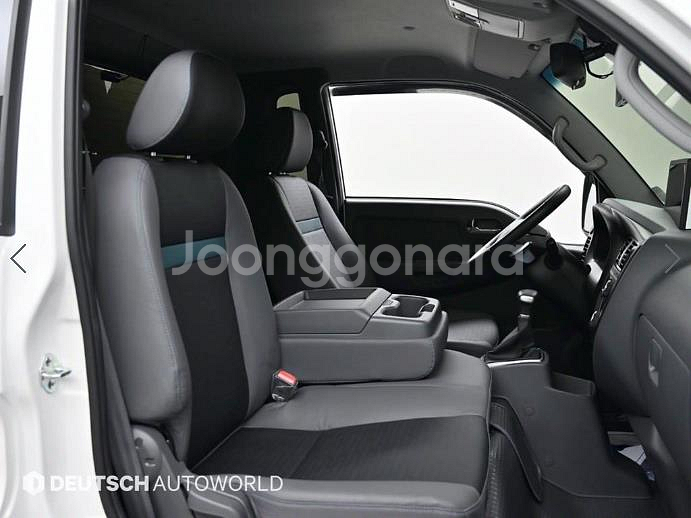 @23년식 봉고Ⅲ EV 내장탑차 플러스형 전국최저가격--9