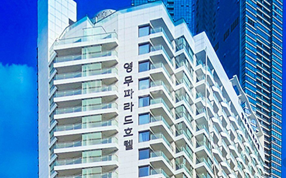 해운대 영무파라드 호텔 평일 숙박권12/26~30일--1