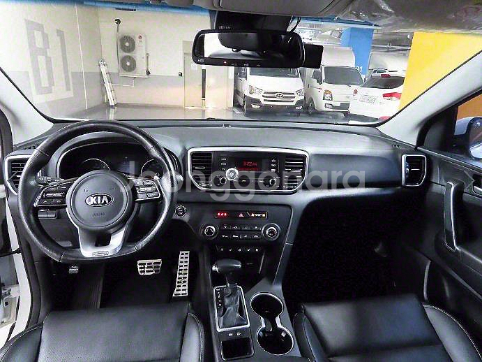 @20년식 스포티지 더 볼드 R2.0 디젤 2WD 트--6