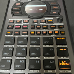 roland sp-404 mk2 샘플러