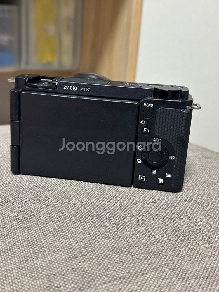zv-e10--3