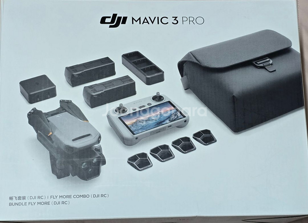 DJI 매빅3 프로 플라이모어 콤보 RC 조종기 포함--2