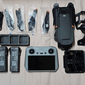 DJI 매빅3 프로 플라이모어 콤보 RC 조종기 포함