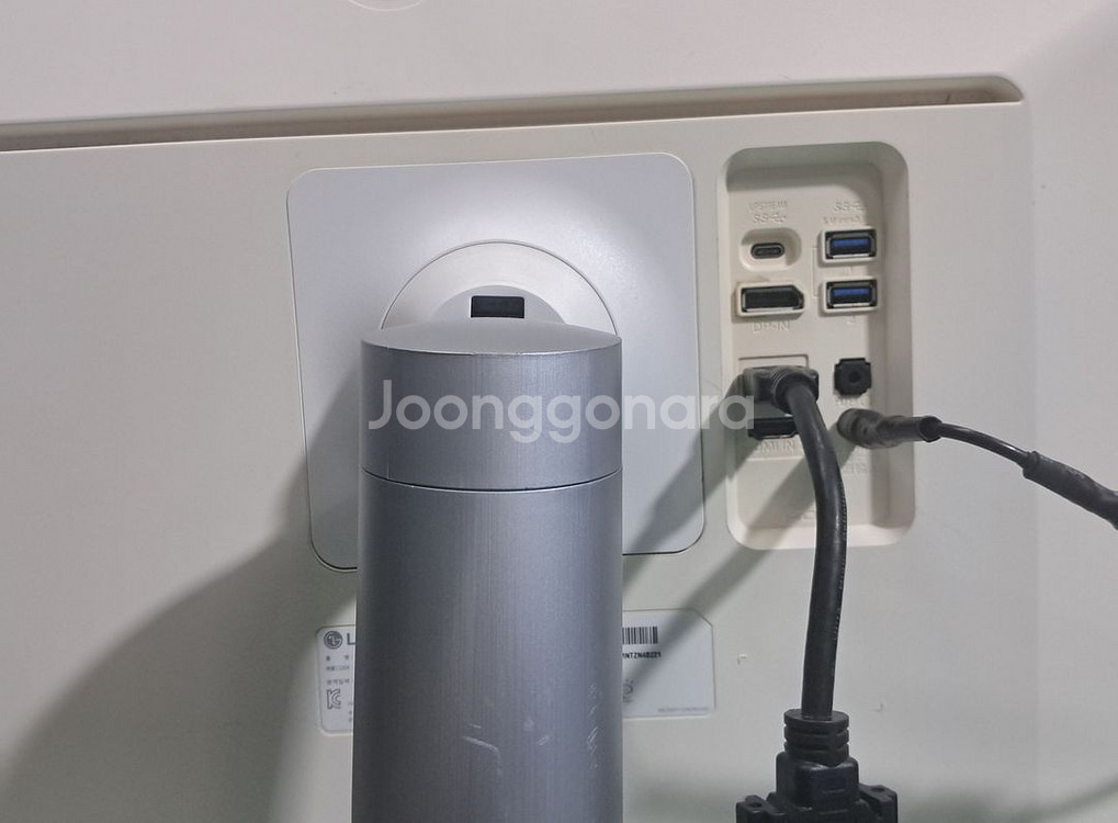 LG 27인치 27UK850(4K UHD) 모니터--2