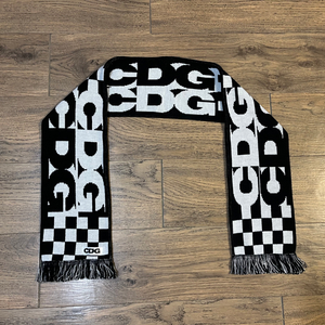 CDG 꼼데가르송 머플러