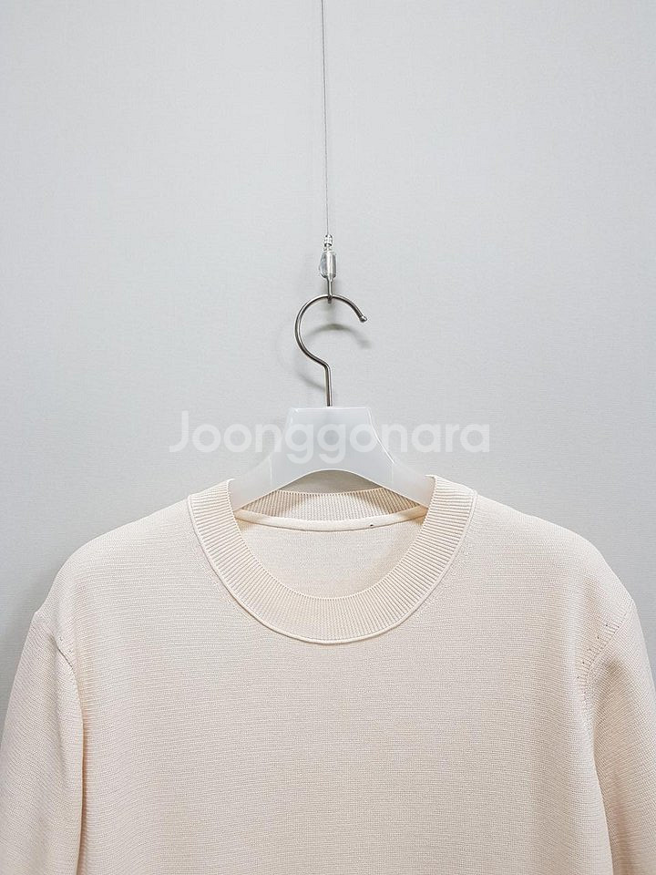 한섬 랑방 배색라인 얇은 니트 탑 90(F)--1