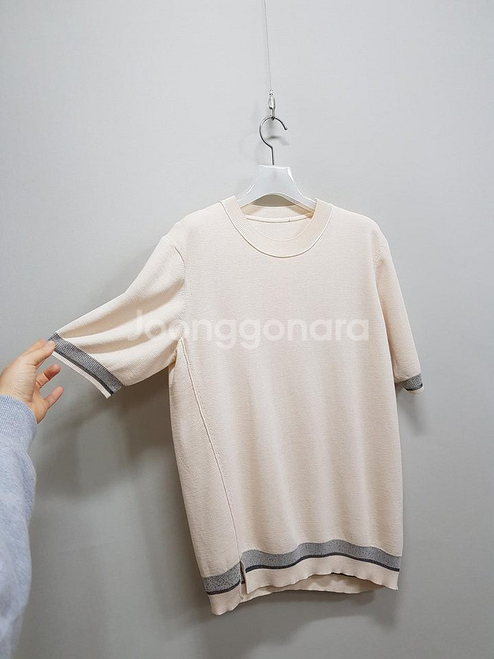 한섬 랑방 배색라인 얇은 니트 탑 90(F)--3