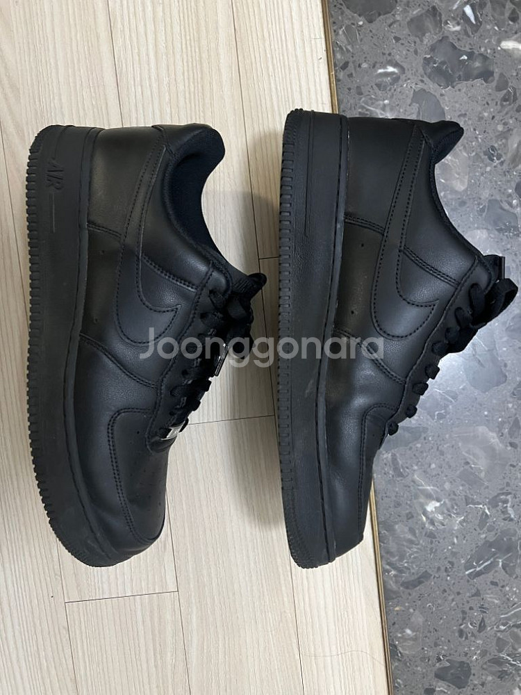 나이키 에어 포스 1 07--3