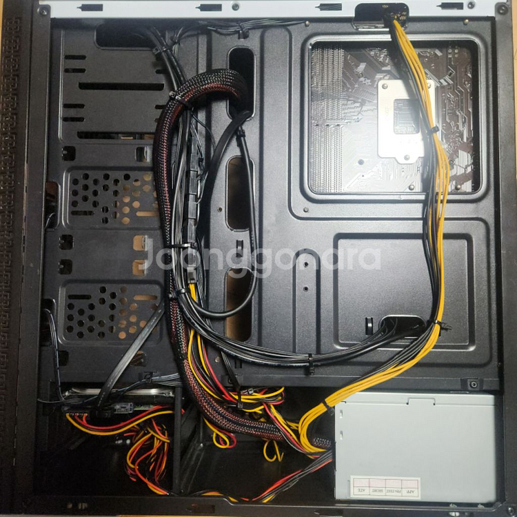 1050ti i5-7500 컴퓨터 데스크탑 본체 팔아요--4