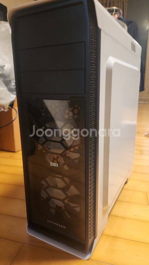 1050ti i5-7500 컴퓨터 데스크탑 본체 팔아요--1