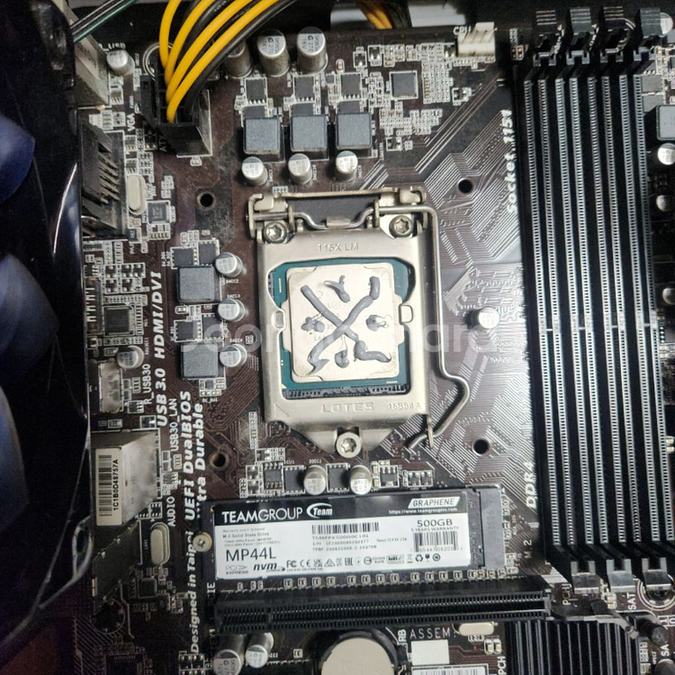 1050ti i5-7500 컴퓨터 데스크탑 본체 팔아요--5