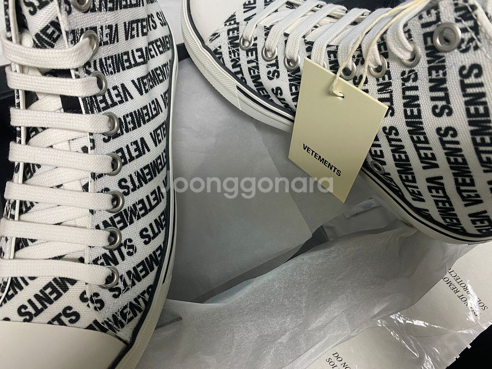 베트멍 하이탑 로고 스니커즈 vetements high--2