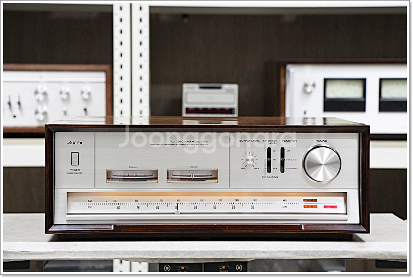 오렉스(일본) A급 아날로그 튜너 모델 ST-420--2