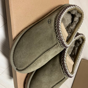 어그 타스만 UGG Tasman Slipper Anti